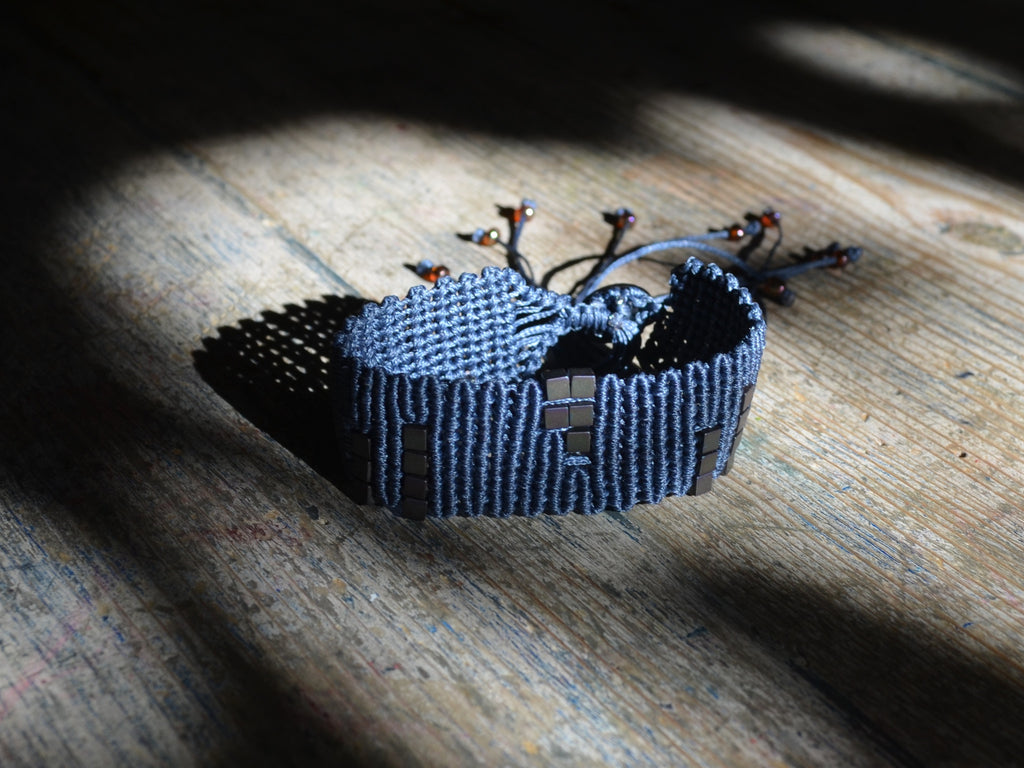 Agni handmade square beaded bracelet